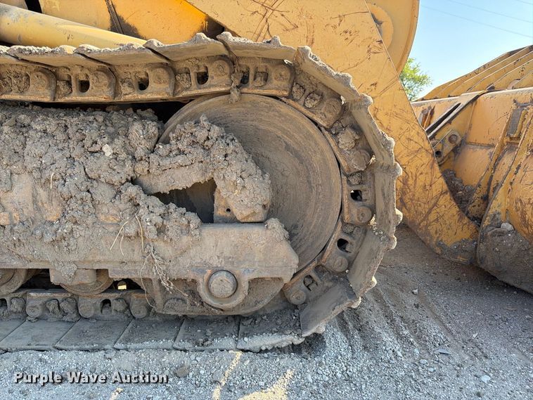 image for item FK3402 2001 Caterpillar 953C track loader