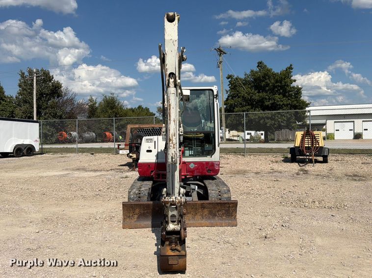 image for item FK3411 2010 Takeuchi TB250 mini excavator