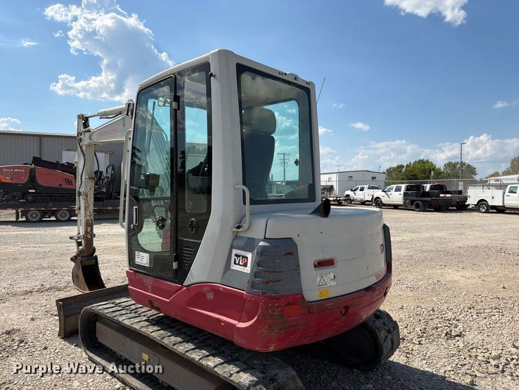 image for item FK3411 2010 Takeuchi TB250 mini excavator