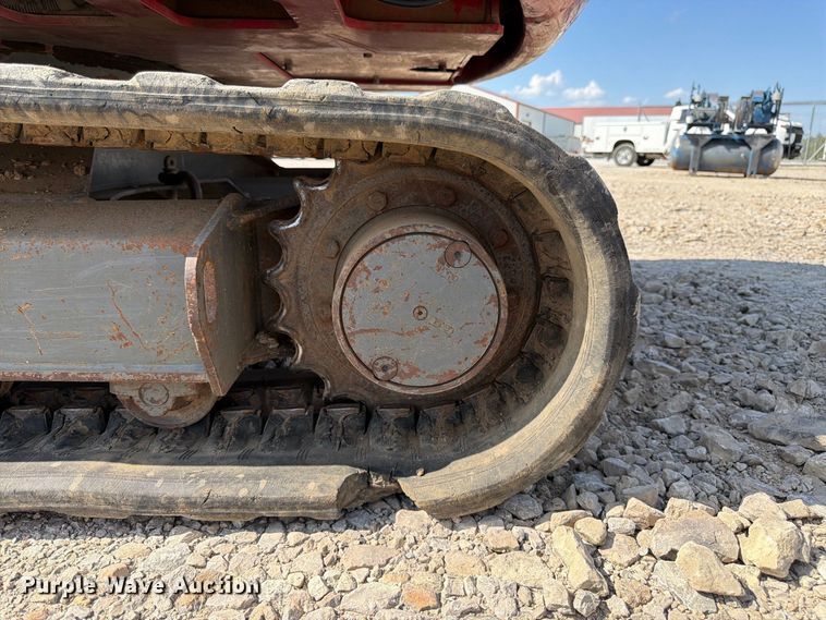 image for item FK3411 2010 Takeuchi TB250 mini excavator