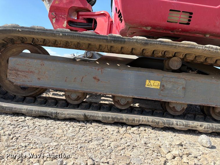 image for item FK3411 2010 Takeuchi TB250 mini excavator