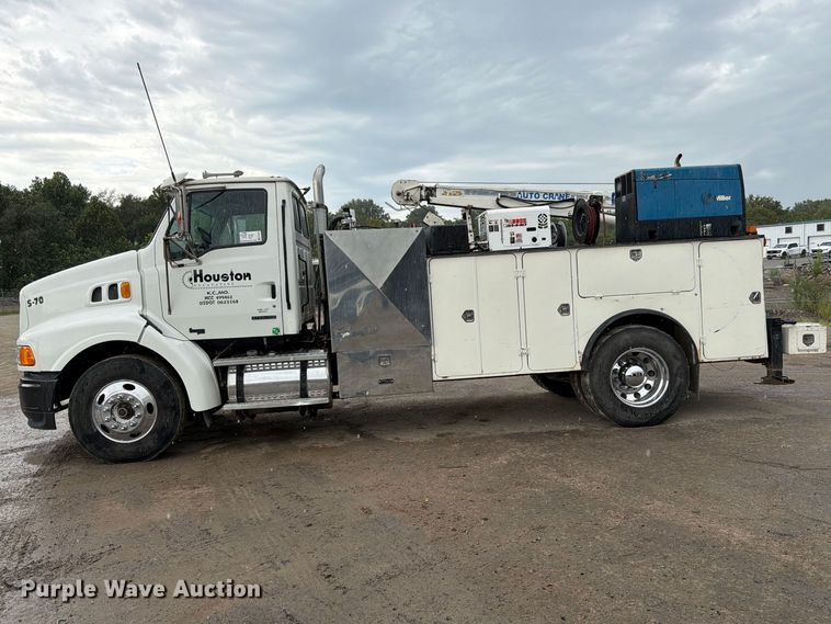 image for item FK3605 1999 Sterling A-Line utility / service truck