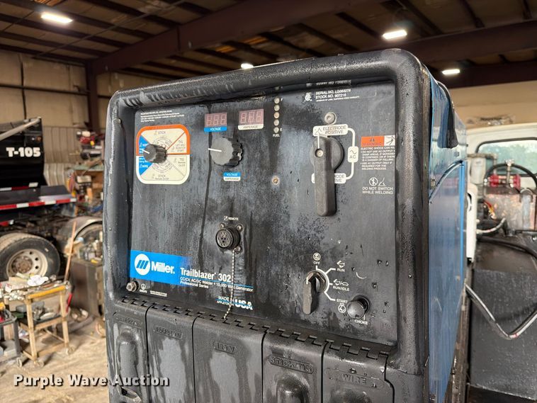 image for item FK3605 1999 Sterling A-Line utility / service truck