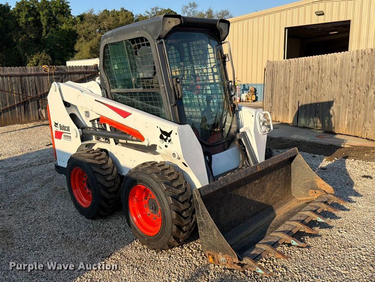 image for item FK3631 2018 Bobcat S550 skid steer loader