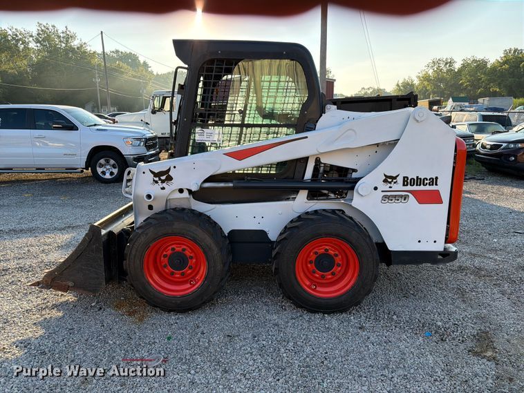 image for item FK3631 2018 Bobcat S550 skid steer loader