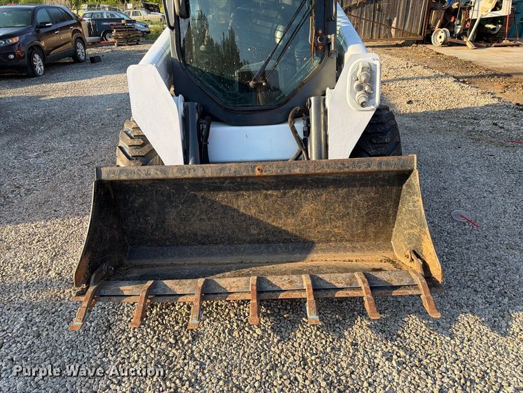 image for item FK3631 2018 Bobcat S550 skid steer loader