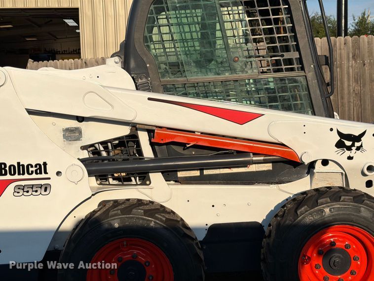 image for item FK3631 2018 Bobcat S550 skid steer loader