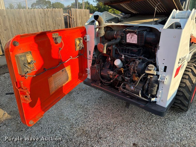 image for item FK3631 2018 Bobcat S550 skid steer loader