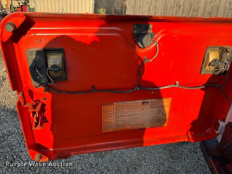image for item FK3631 2018 Bobcat S550 skid steer loader