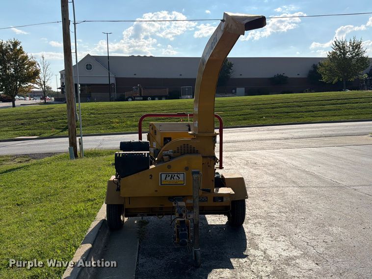 image for item FK3633 2021 Vermeer BC700XL wood chipper