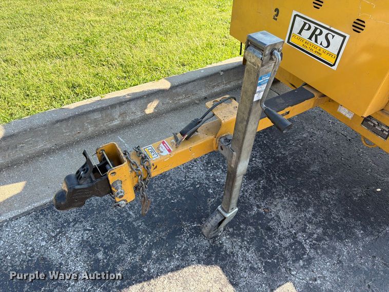 image for item FK3633 2021 Vermeer BC700XL wood chipper