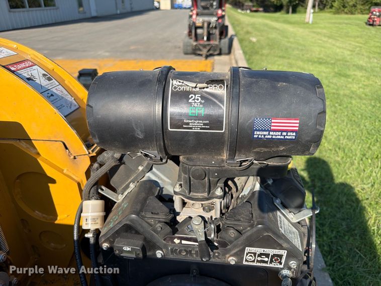 image for item FK3633 2021 Vermeer BC700XL wood chipper