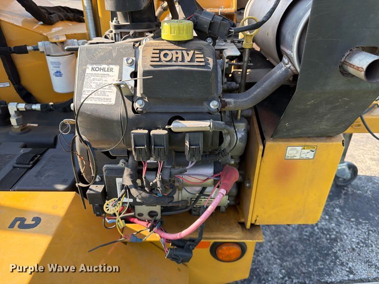 image for item FK3633 2021 Vermeer BC700XL wood chipper