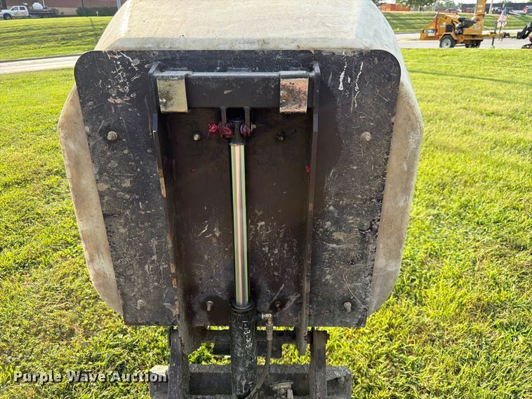 image for item FK3634 2021 Canycom SC75 concrete buggy