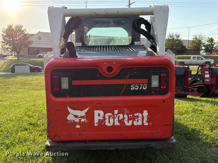 image for item FK3635 2019 Bobcat S570 skid steer loader
