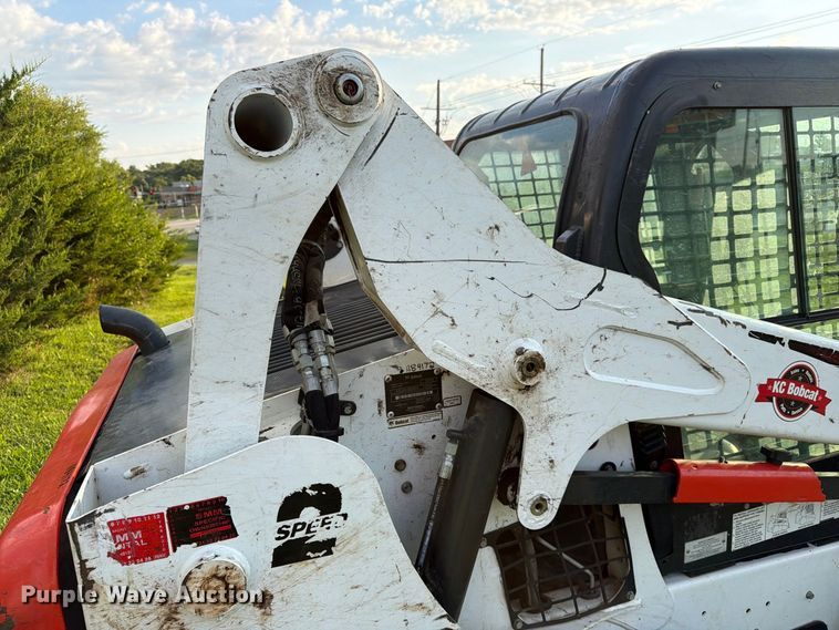 image for item FK3635 2019 Bobcat S570 skid steer loader