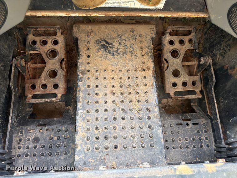 image for item FK3635 2019 Bobcat S570 skid steer loader