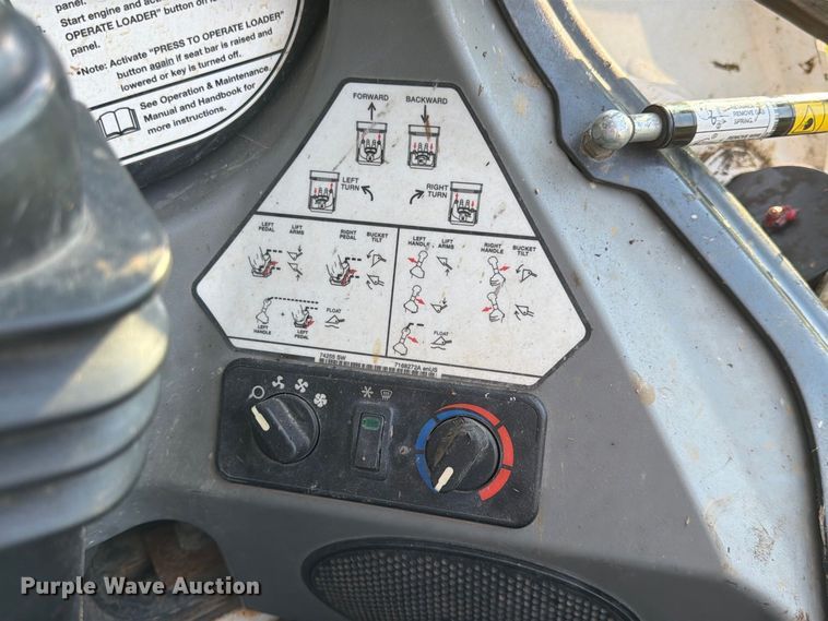 image for item FK3635 2019 Bobcat S570 skid steer loader