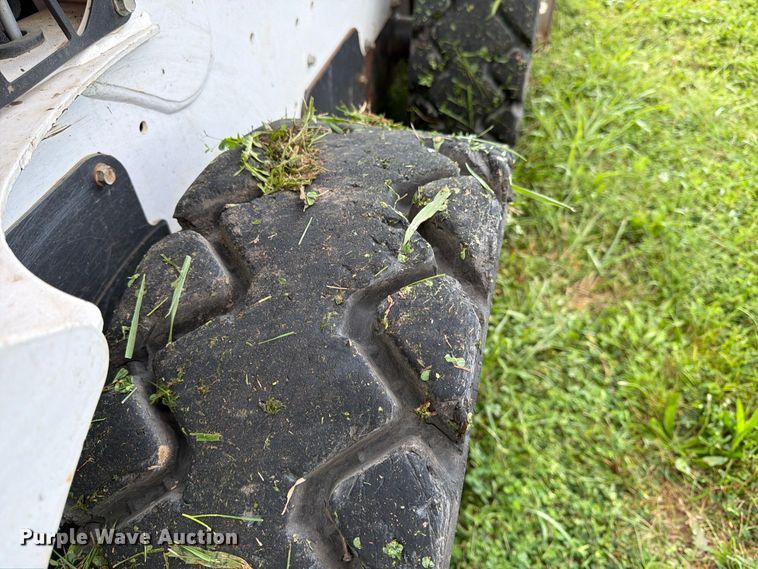 image for item FK3635 2019 Bobcat S570 skid steer loader