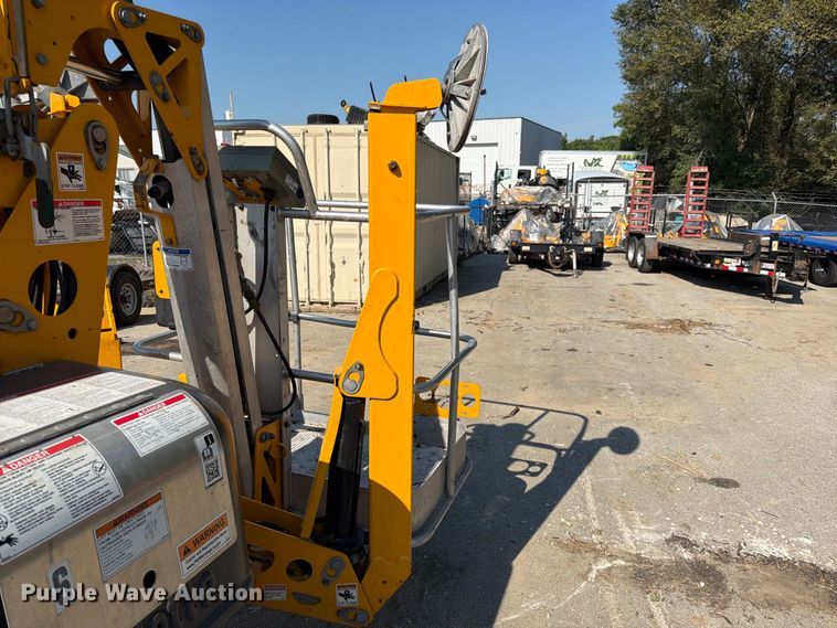 image for item FK3644 2022 Haulotte 4527A boom lift