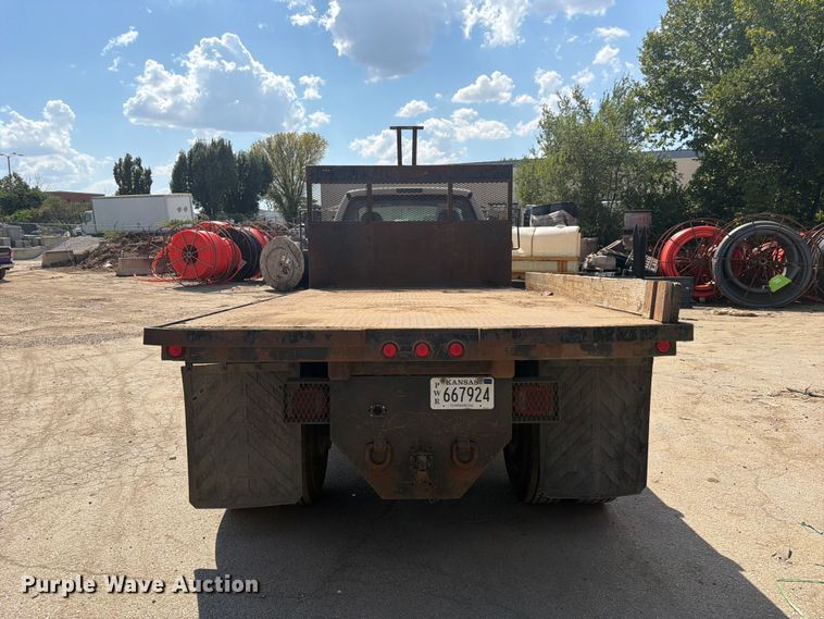 image for item FK3667 2011 Ford F750 flatbed truck