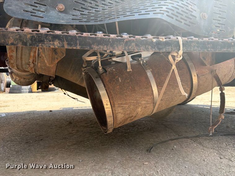 image for item FK3667 2011 Ford F750 flatbed truck