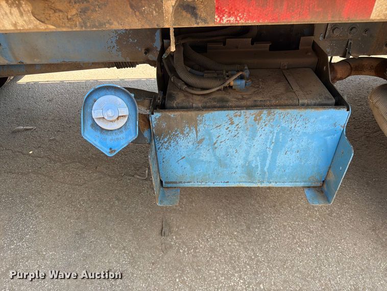 image for item FK3667 2011 Ford F750 flatbed truck