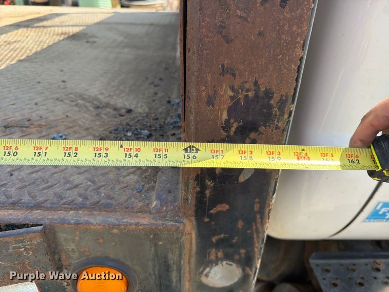 image for item FK3667 2011 Ford F750 flatbed truck