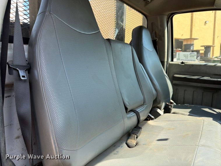 image for item FK3667 2011 Ford F750 flatbed truck