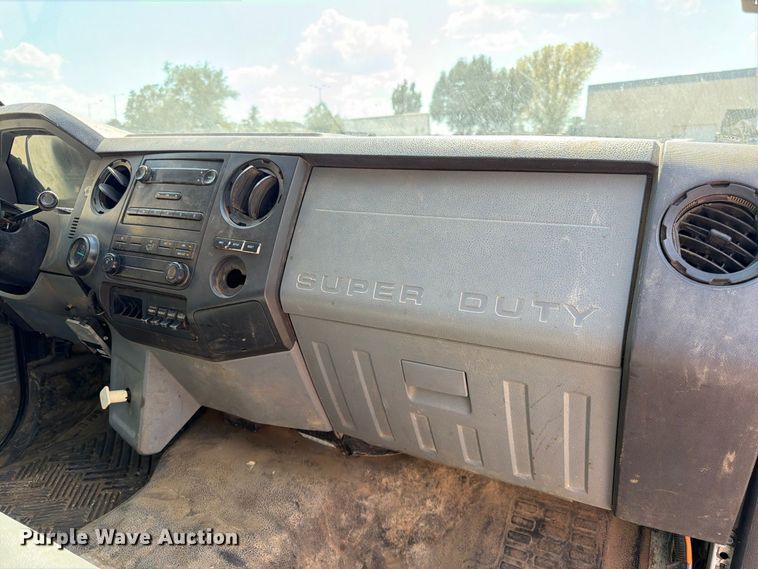 image for item FK3667 2011 Ford F750 flatbed truck