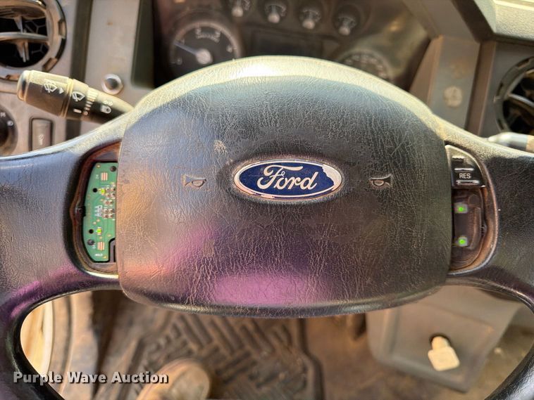 image for item FK3667 2011 Ford F750 flatbed truck