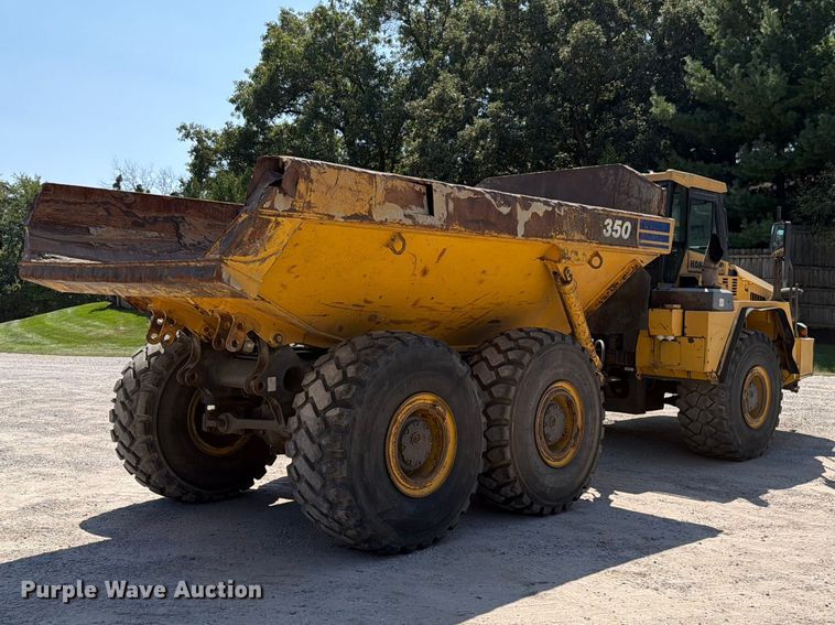 image for item FK4131 2002 Komatsu HM350-1 articulated haul truck