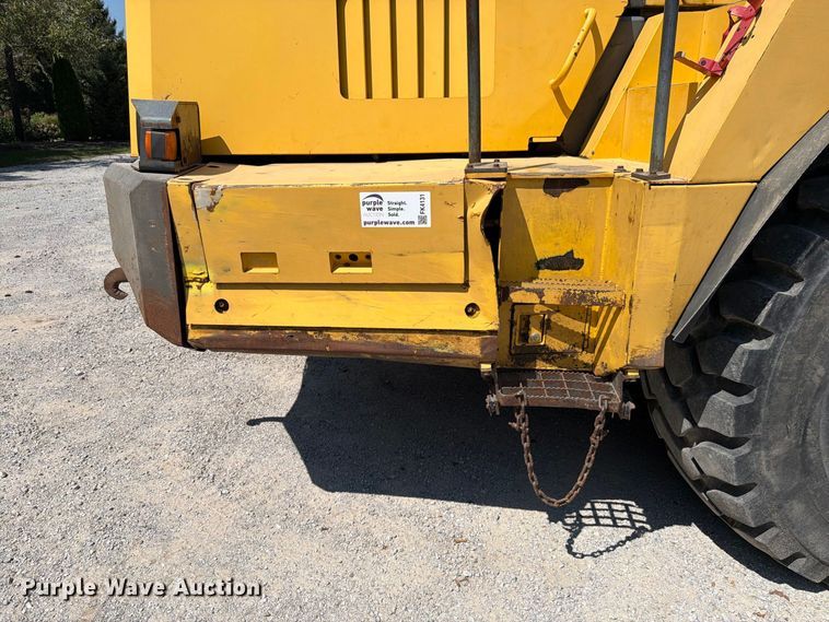 image for item FK4131 2002 Komatsu HM350-1 articulated haul truck