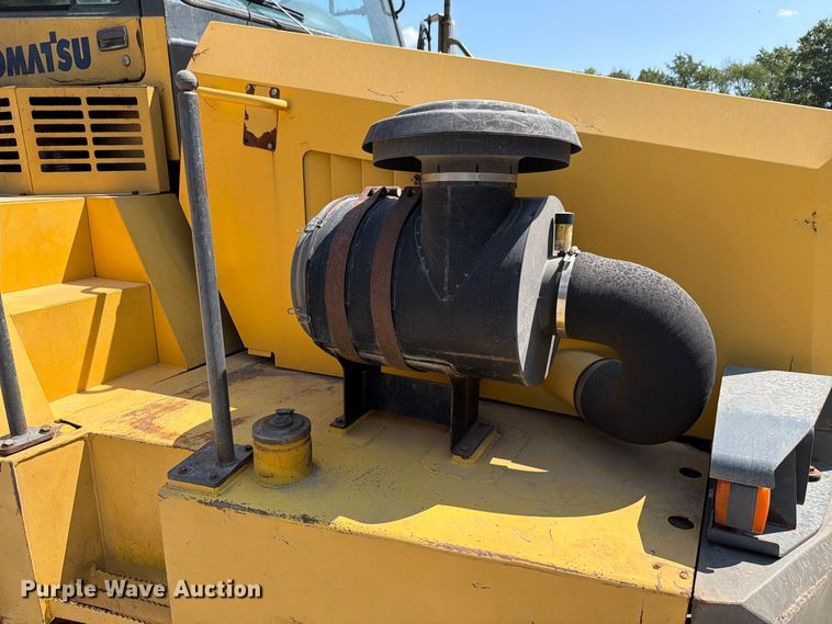 image for item FK4131 2002 Komatsu HM350-1 articulated haul truck