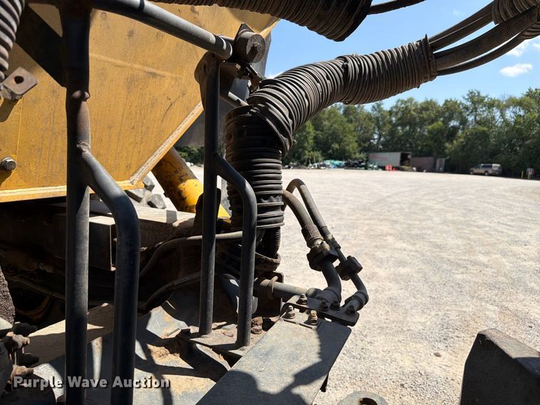 image for item FK4131 2002 Komatsu HM350-1 articulated haul truck