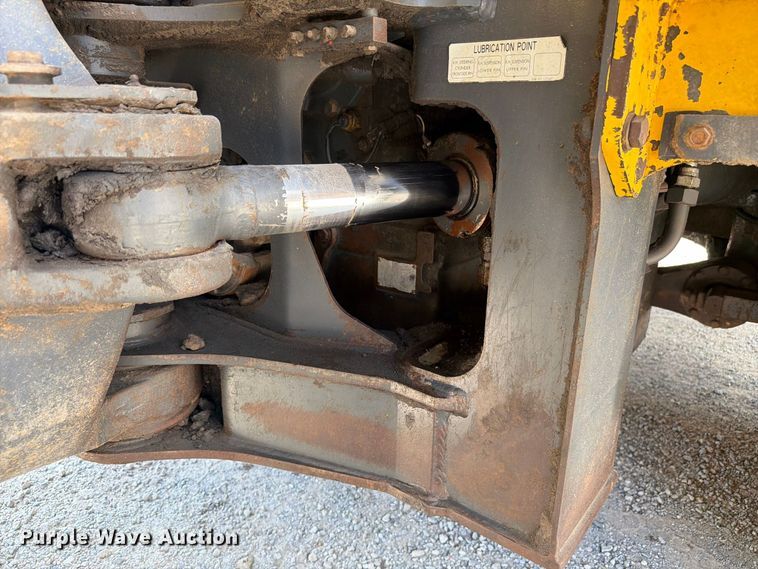 image for item FK4131 2002 Komatsu HM350-1 articulated haul truck