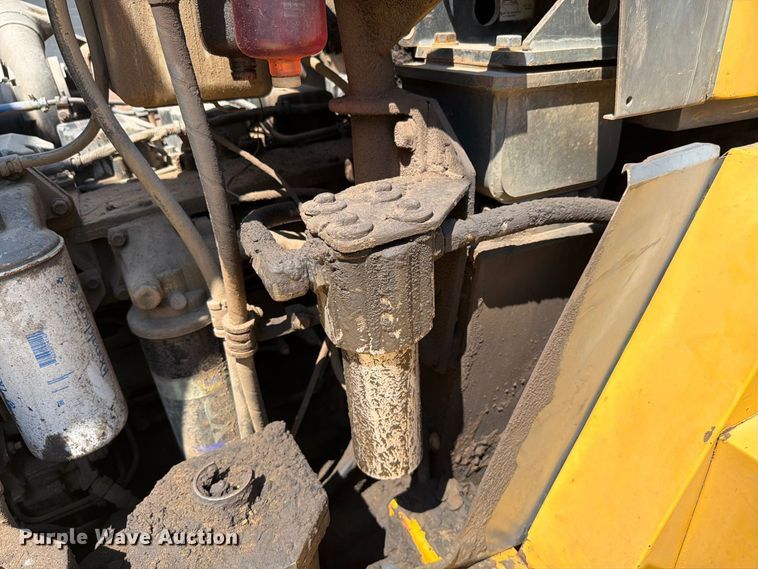 image for item FK4131 2002 Komatsu HM350-1 articulated haul truck