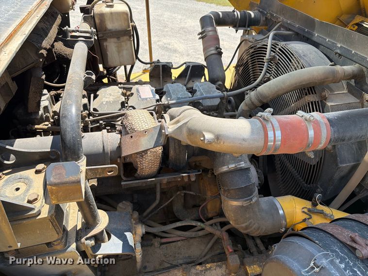 image for item FK4131 2002 Komatsu HM350-1 articulated haul truck