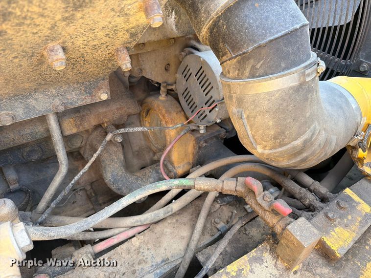 image for item FK4131 2002 Komatsu HM350-1 articulated haul truck