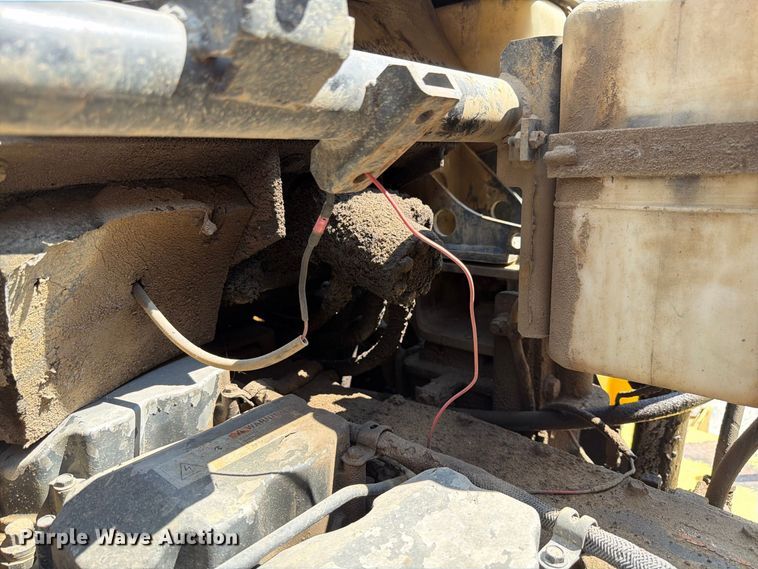 image for item FK4131 2002 Komatsu HM350-1 articulated haul truck