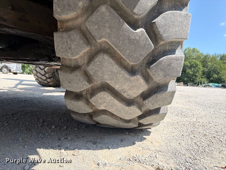 image for item FK4131 2002 Komatsu HM350-1 articulated haul truck