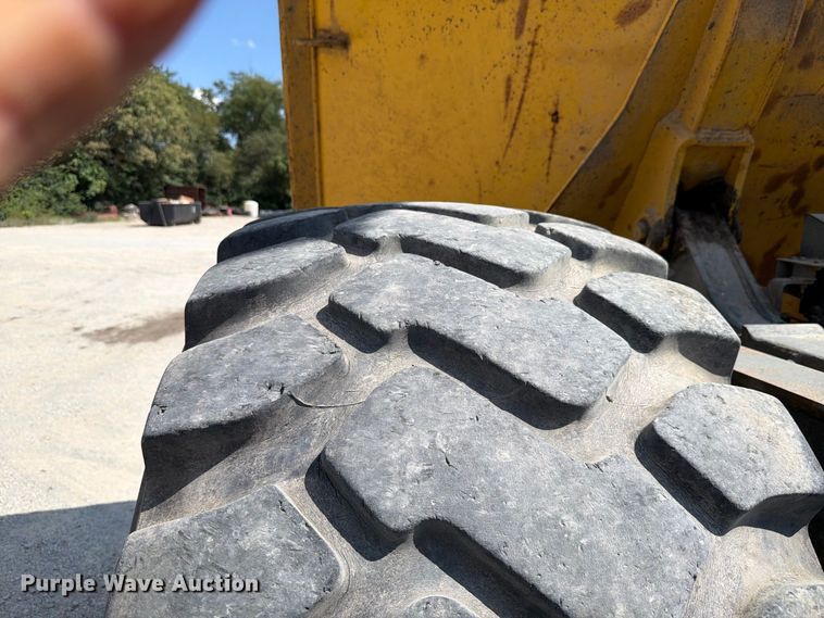 image for item FK4131 2002 Komatsu HM350-1 articulated haul truck