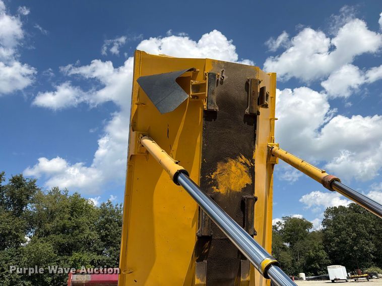 image for item FK4132 2008 Komatsu HM300-2 articulated haul truck