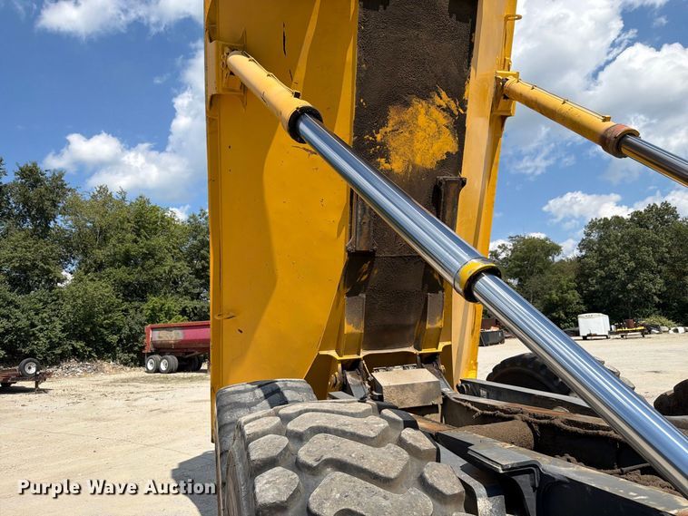 image for item FK4132 2008 Komatsu HM300-2 articulated haul truck