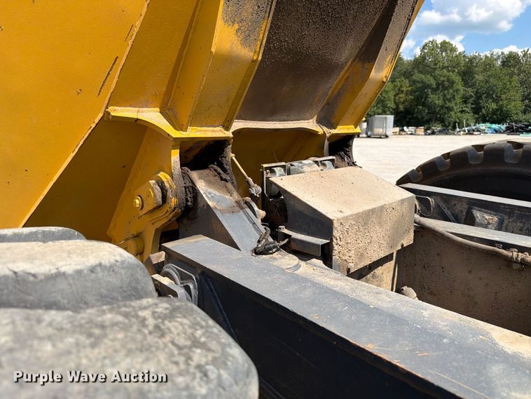 image for item FK4132 2008 Komatsu HM300-2 articulated haul truck