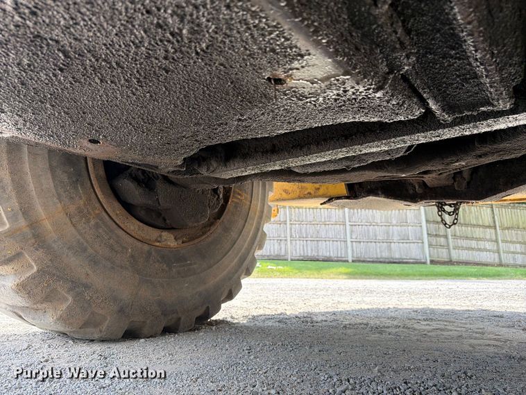 image for item FK4132 2008 Komatsu HM300-2 articulated haul truck