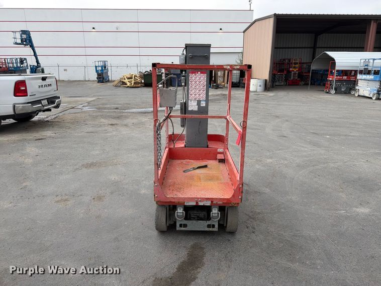 image for item FK4590 2017 Skyjack SJ16 vertical lift