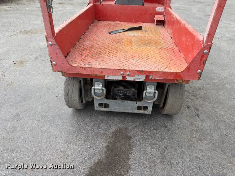 image for item FK4590 2017 Skyjack SJ16 vertical lift
