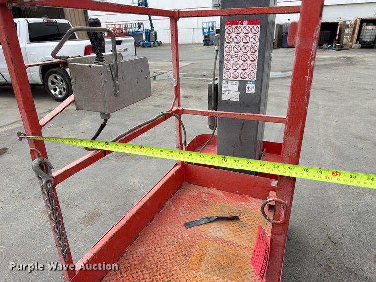 image for item FK4590 2017 Skyjack SJ16 vertical lift