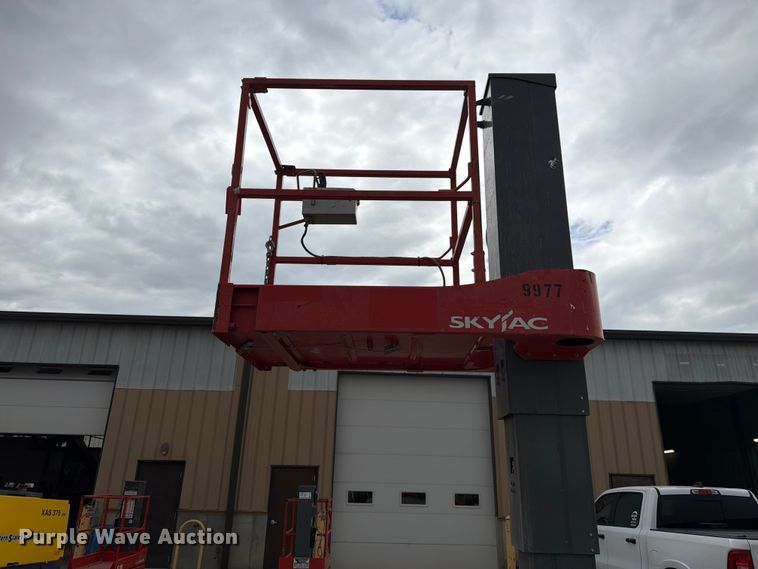 image for item FK4590 2017 Skyjack SJ16 vertical lift